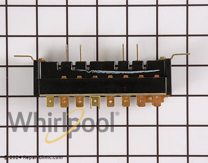 Push Button Switch Y304473 Alternate Product View