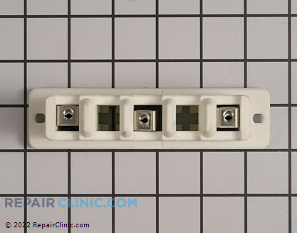 Receptacle 318395400 Alternate Product View